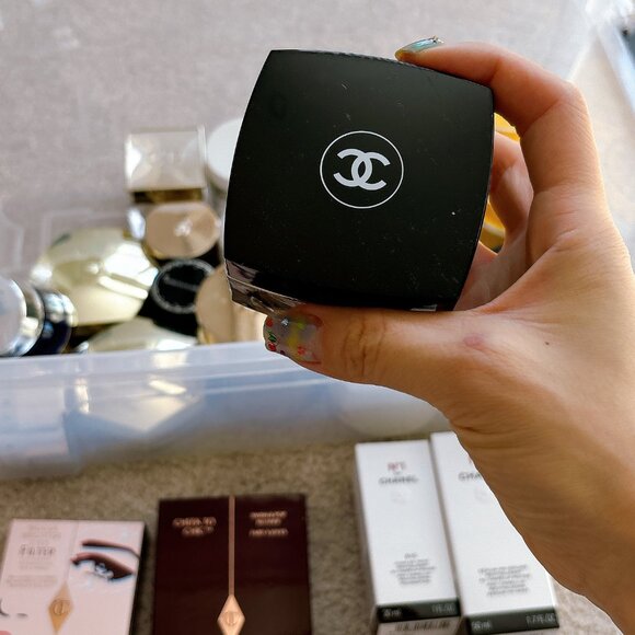 EMPTY COSMETICS CASES, BOTTLES, BOXES, ETC. PRICE FOR ALL - Picture 10 of 15